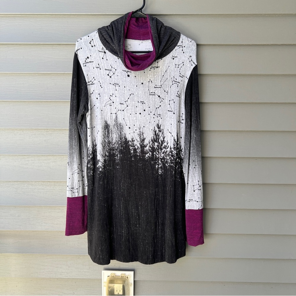 Constallation Print Top Zodiac Medium (Approx.) Long Sleeves Forest Print